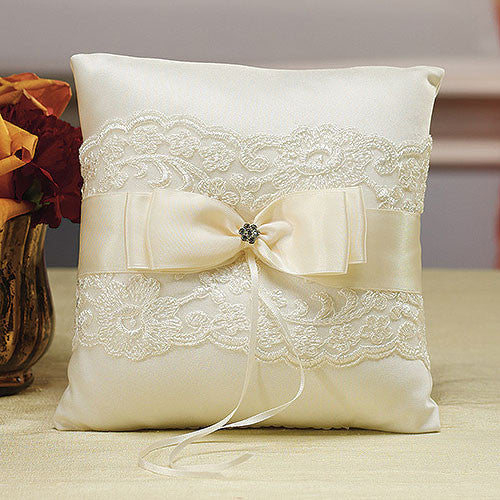 Beverly Clark French Lace Collection Ring Pillow