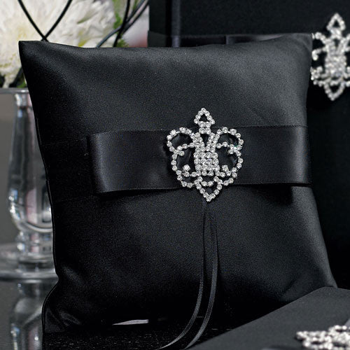 Beverly Clark The Crowned Jewel Collection Ring Pillow