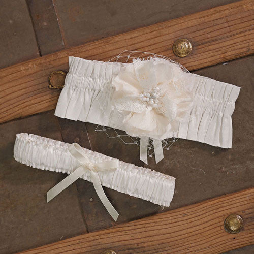 Beverly Clark's La Fleur Bridal Garter Set