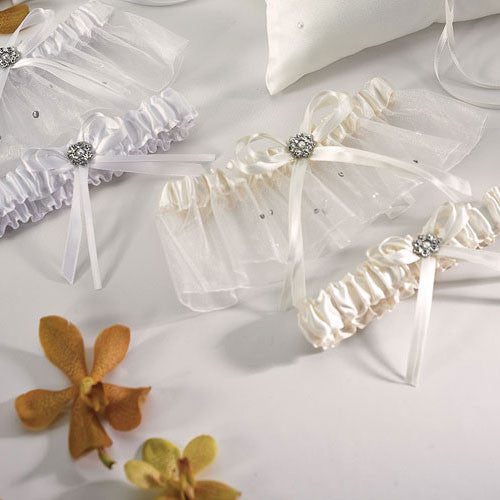 Scattered Crystals Bridal Garter Set with Pearl Accent Ivory