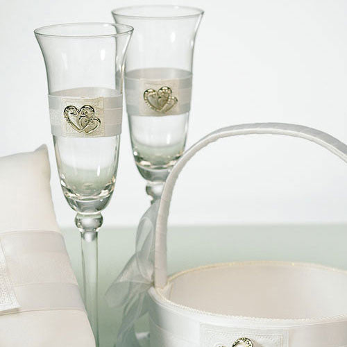 Classic Double Heart Wedding Champagne Flutes