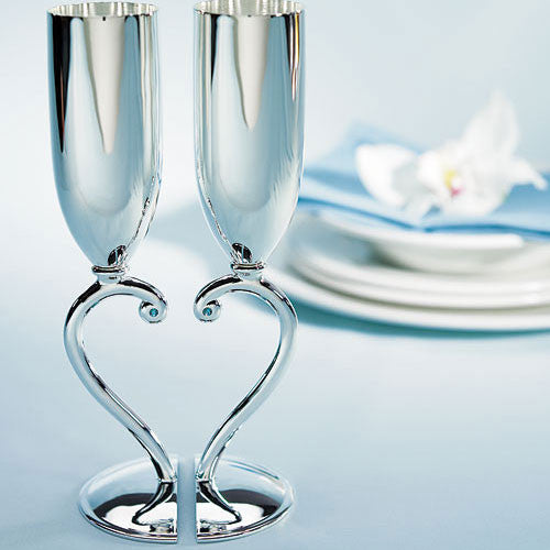 Interlocking Heart Stem Wedding Champagne Flutes