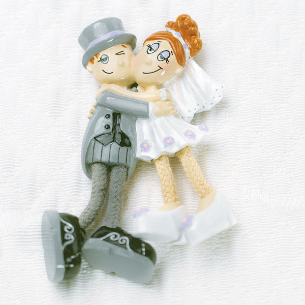 Dangly Leg Comical Bride & Groom Magnet